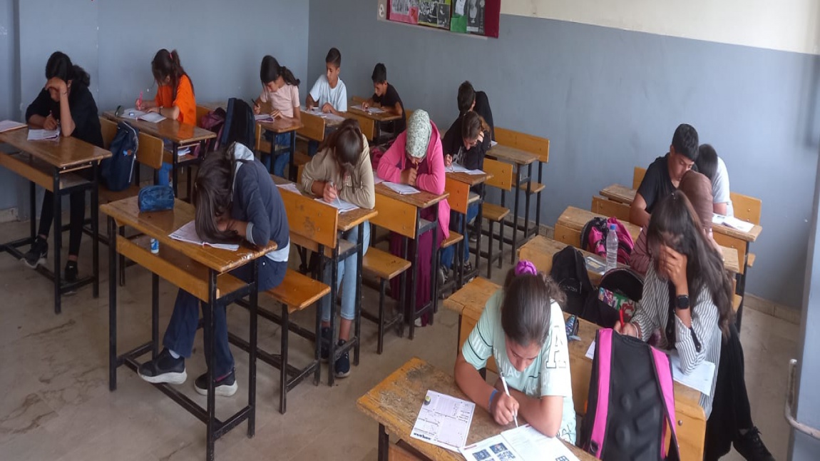 8. Sınıf öğrencilerimize yönelik LGS deneme sınavı yapıldı